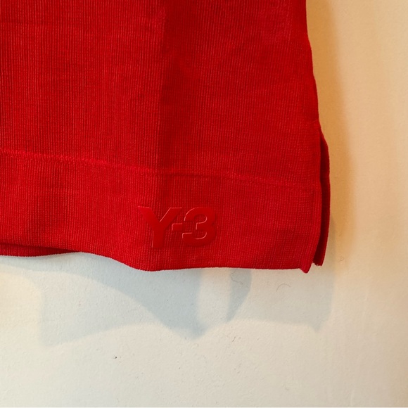 Y3 Crepe Red Top - Picture 5 of 6
